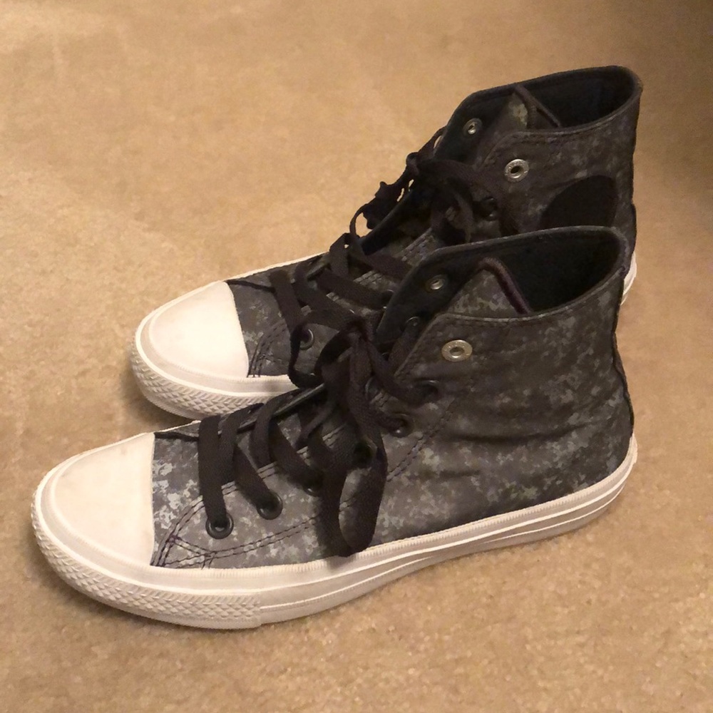 Women’s- Converse Holographic Sneakers- Size 7.5
